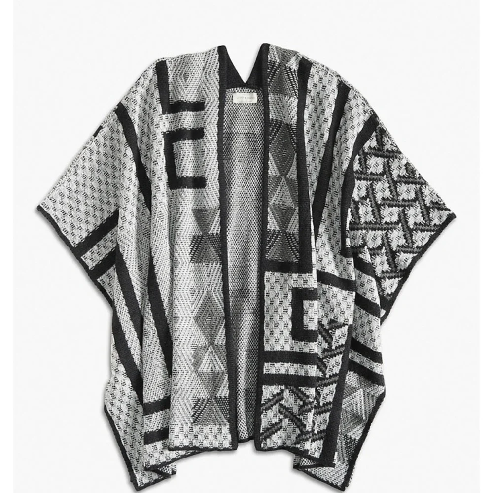 NWT Lucky Brand Intarsia Poncho - Picture 2 of 4